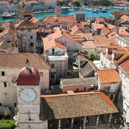 In Slatine With Terrace, Air Conditioning, Wi-fi 4783-2 -3 * Trogir