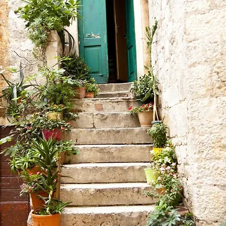 In Slatine With Terrace, Air Conditioning, Wi-fi 4783-2 -3 Lejlighed