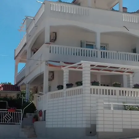 Lejlighed In Slatine With Terrace, Air Conditioning, Wi-fi 4783-2 -3 Trogir