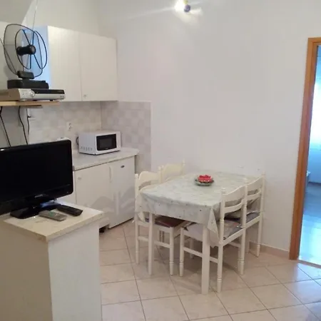 In Slatine With Terrace, Air Conditioning, Wi-fi 4783-2 -3 Lejlighed