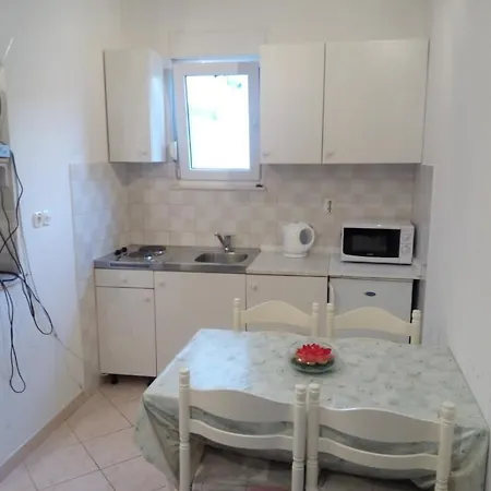 In Slatine With Terrace, Air Conditioning, Wi-fi 4783-2 -3 Lejlighed *