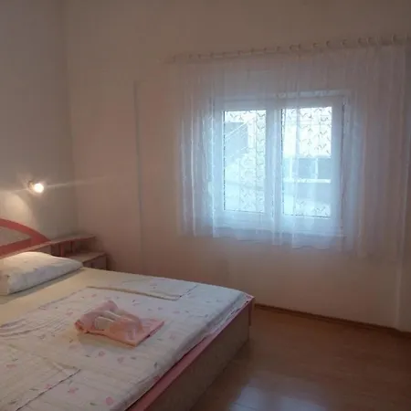 In Slatine With Terrace, Air Conditioning, Wi-fi 4783-2 -3 Lejlighed *