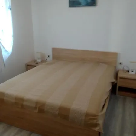In Slatine With Terrace, Air Conditioning, Wi-fi 4783-2 -3 *
